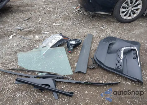 2020 Toyota Rav4 Xle from USA, damaged, VIN 2T3P1RFV8LC090681